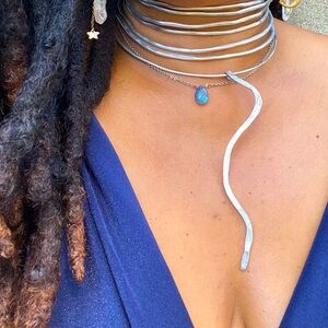 Dangling Vine Choker